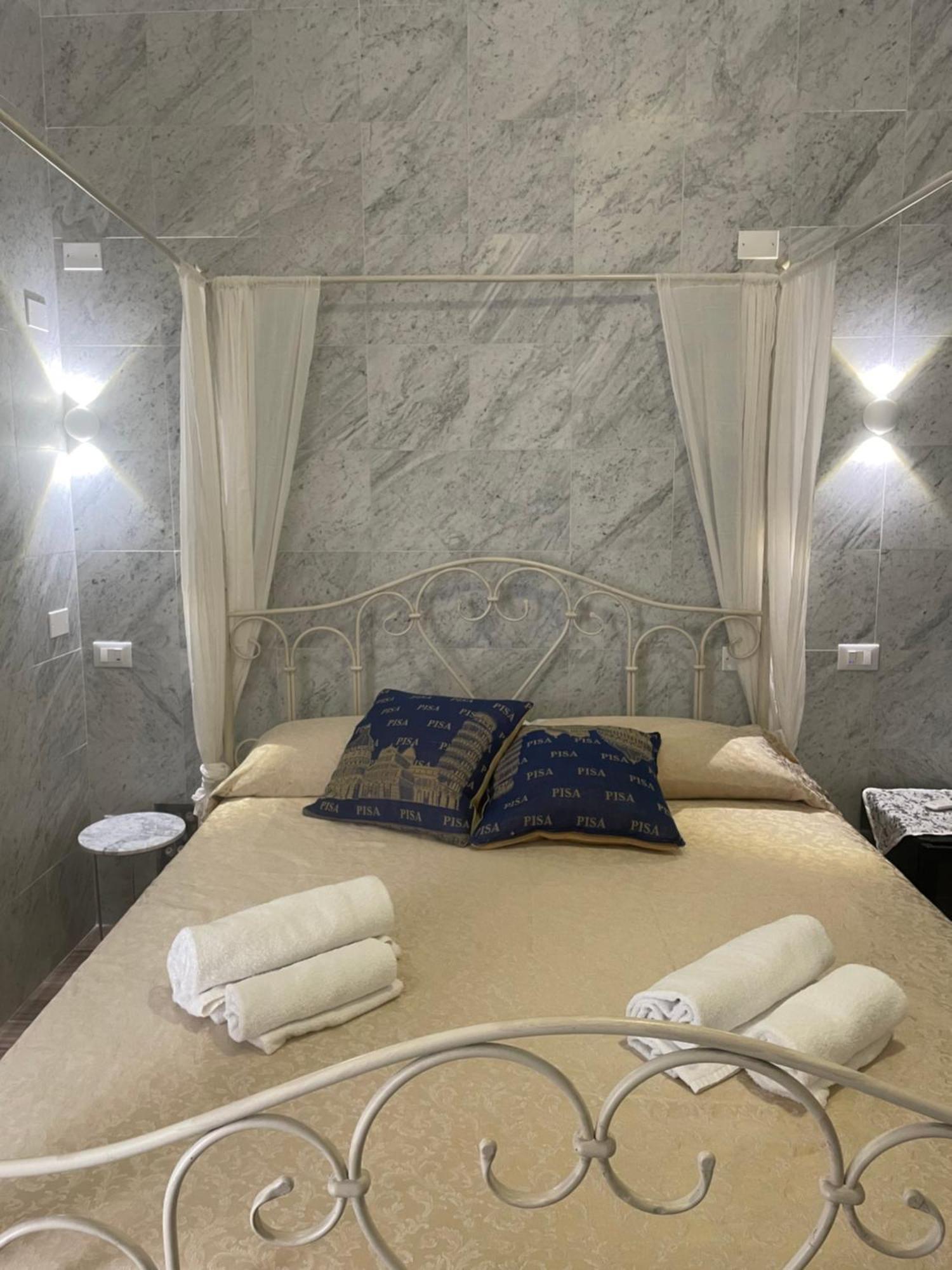 Colombo Street Station Bed & Breakfast Пиза Екстериор снимка